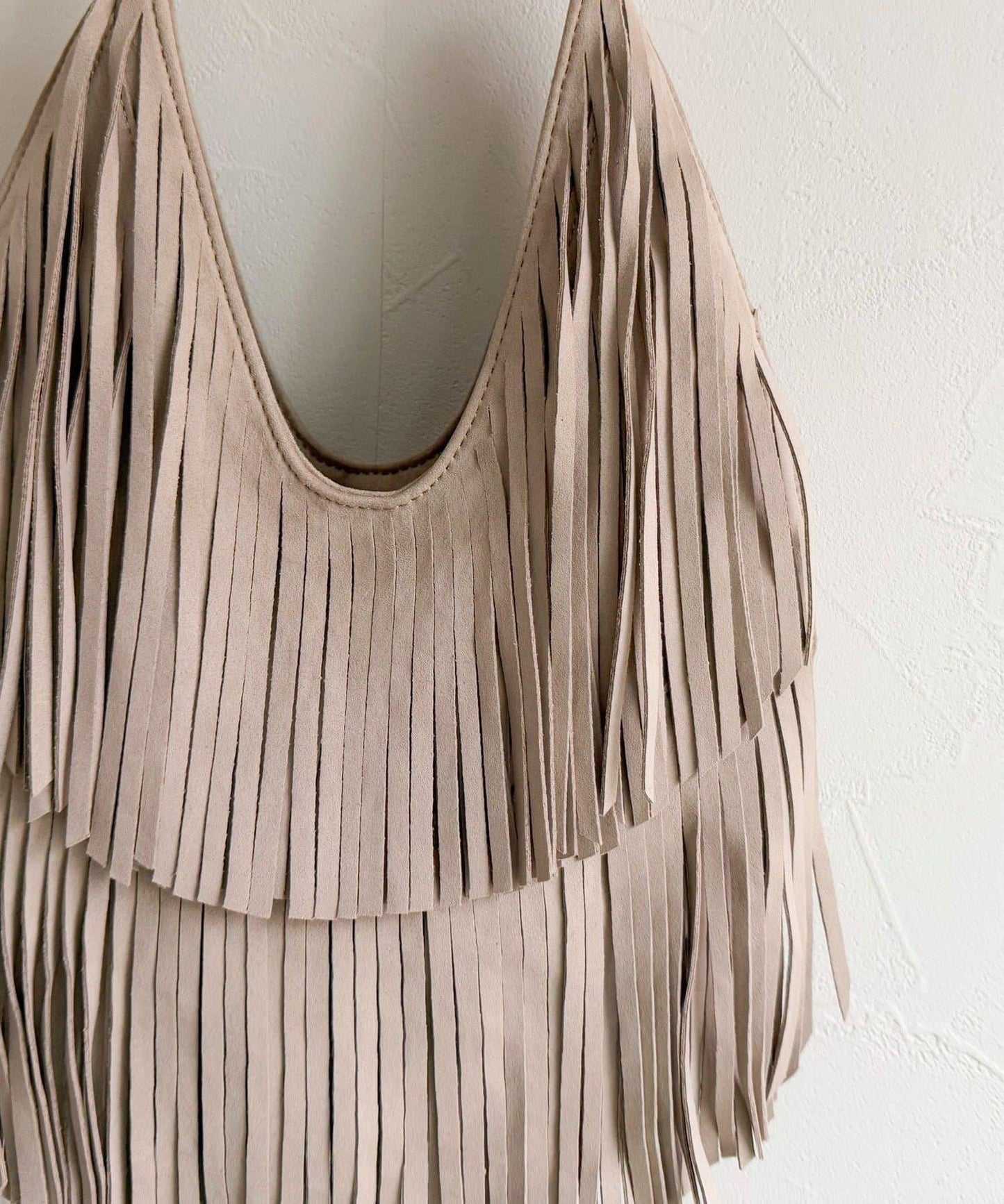 麂皮流蘇圓形包