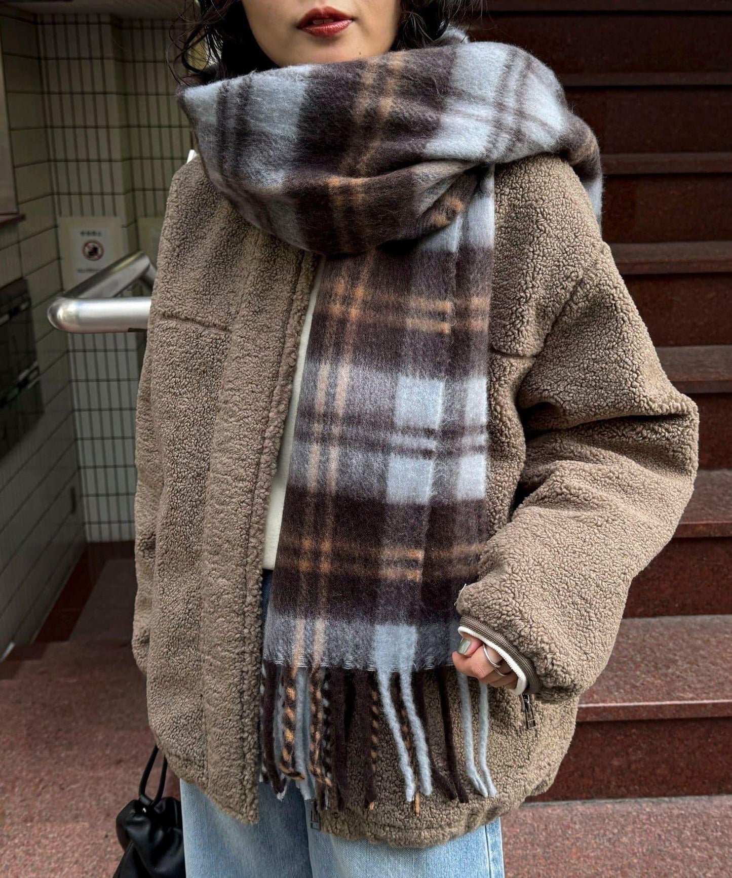 仿羊羔絨無領夾克