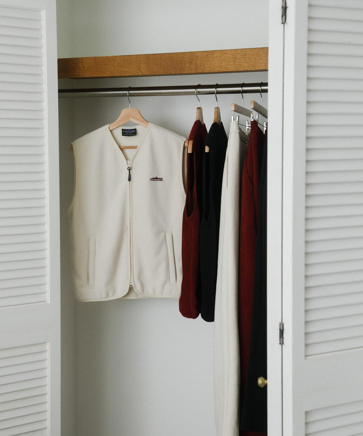 『聯名』THOUSAND MILE×URBAN RESEARCH 針織抓絨拉鍊馬甲