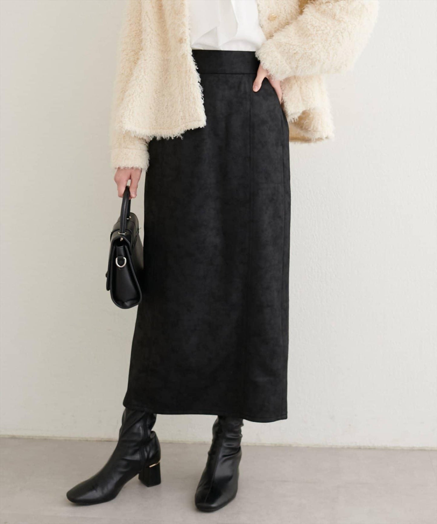 仿皮絨面修身半身裙