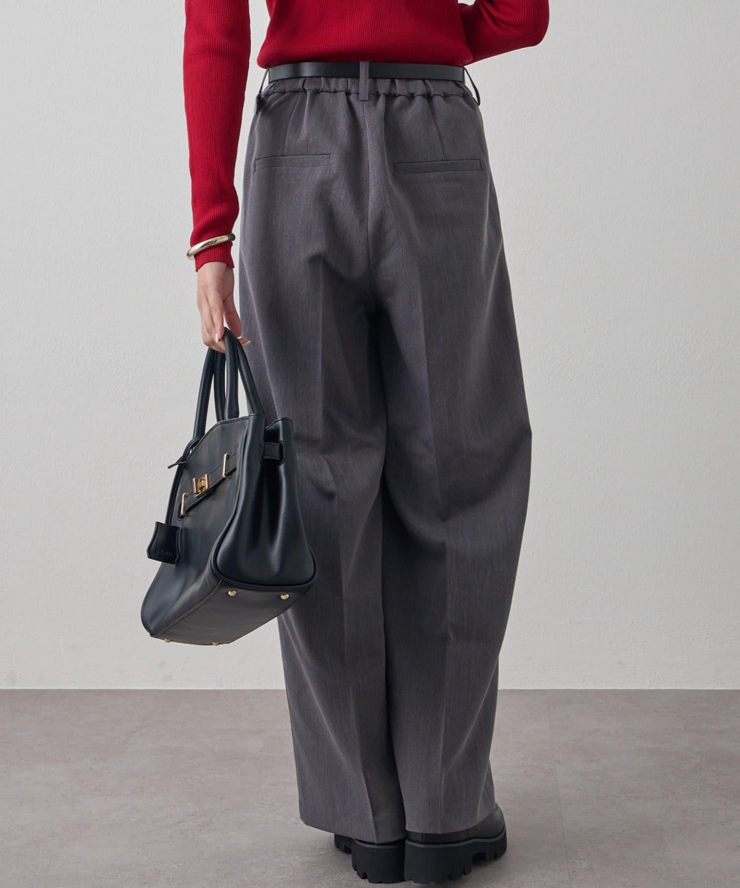 Loungedress 中心壓線闊腿褲