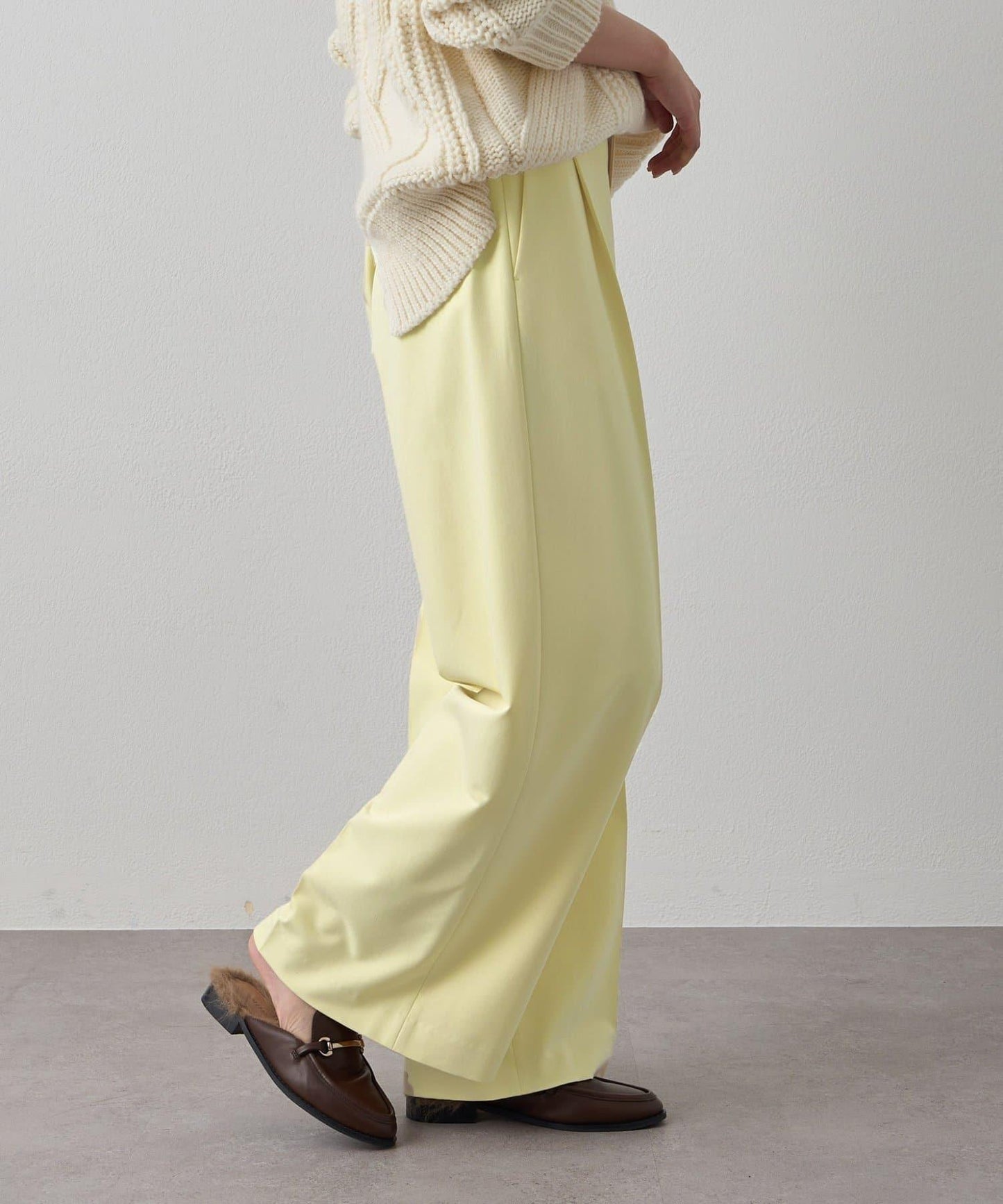 Loungedress 中心壓線闊腿褲