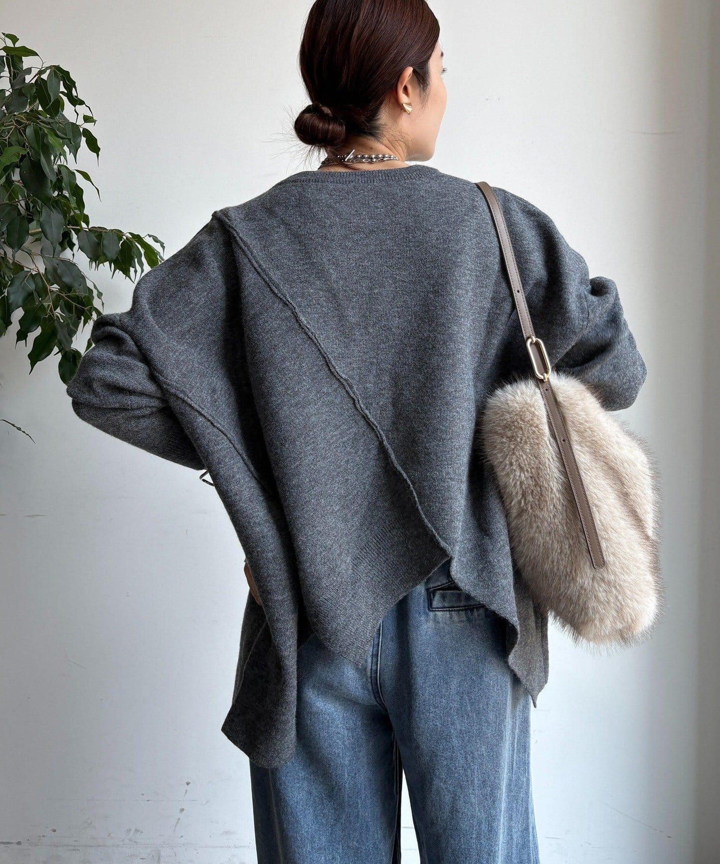 拼接不對稱蝙蝠袖針織衫