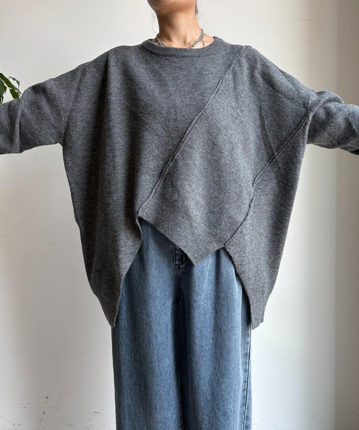 拼接不對稱蝙蝠袖針織衫