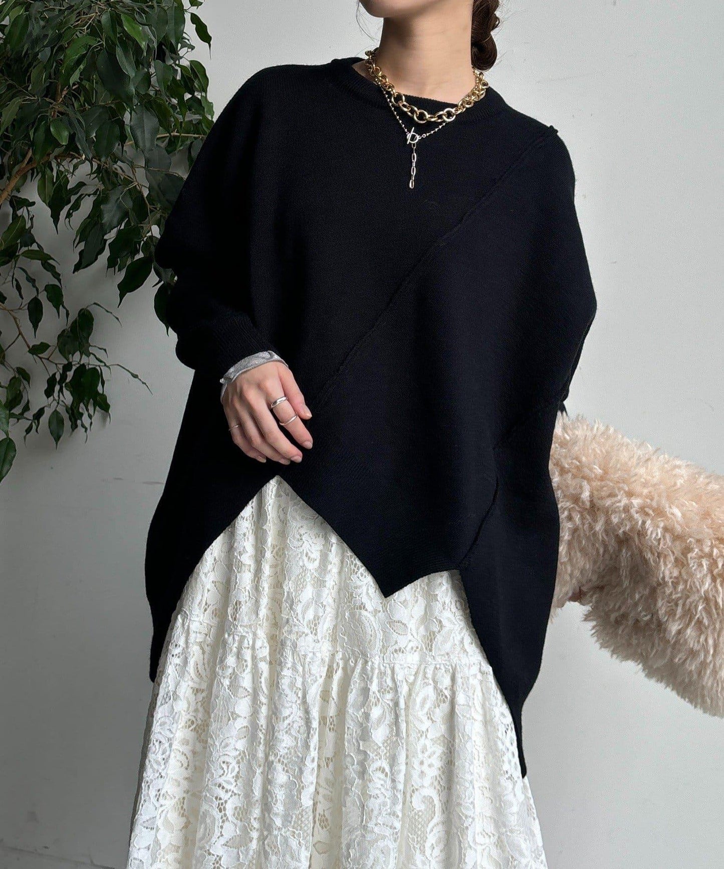 拼接不對稱蝙蝠袖針織衫