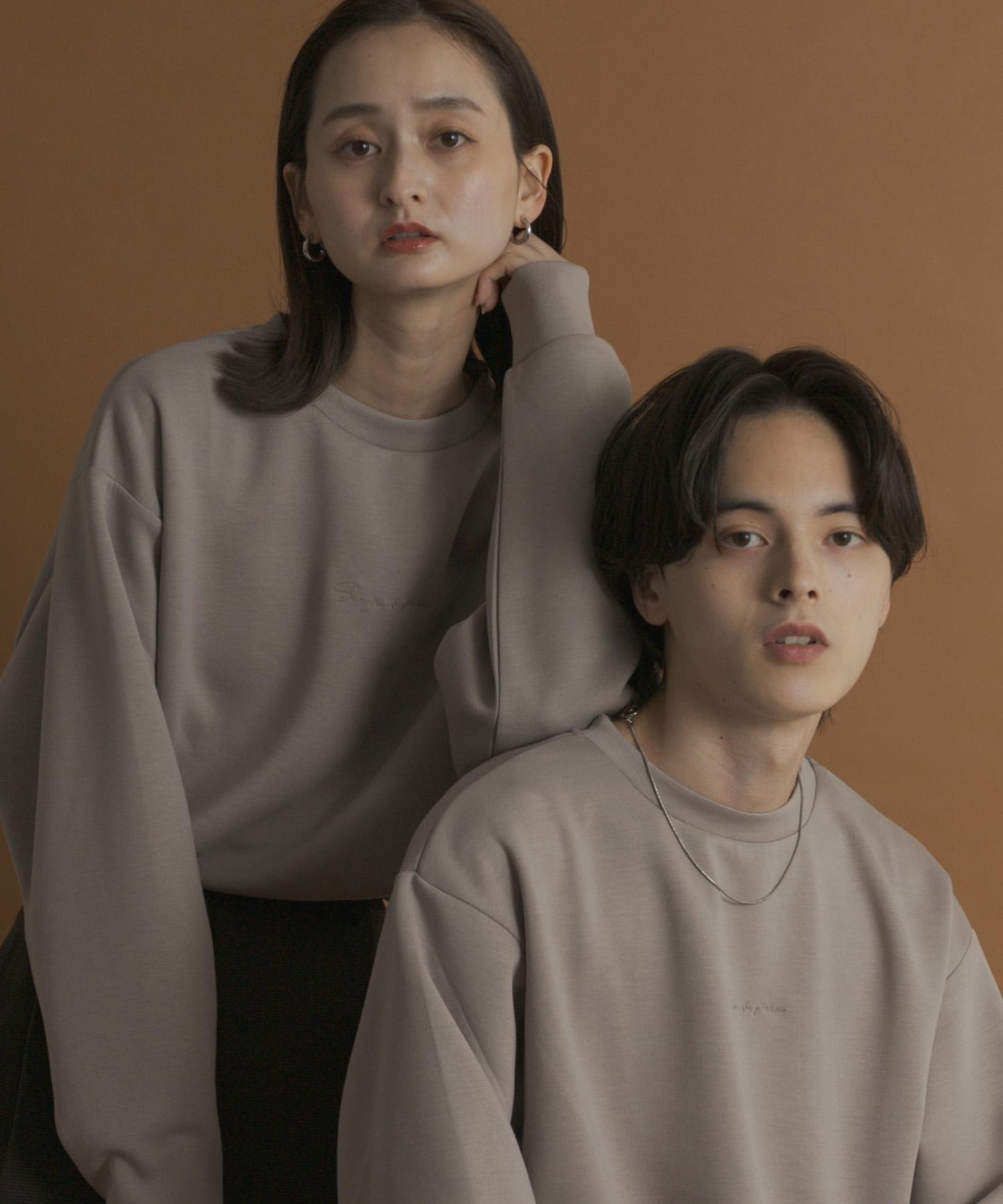 箱型針織圓領衛衣