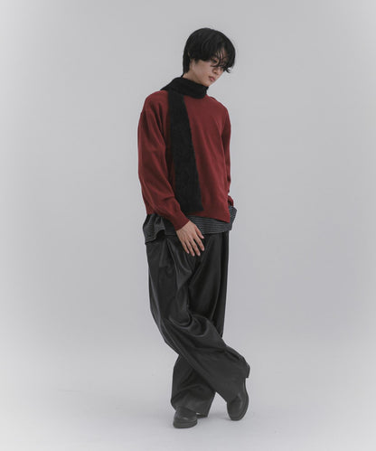 不對稱圓領針織衫