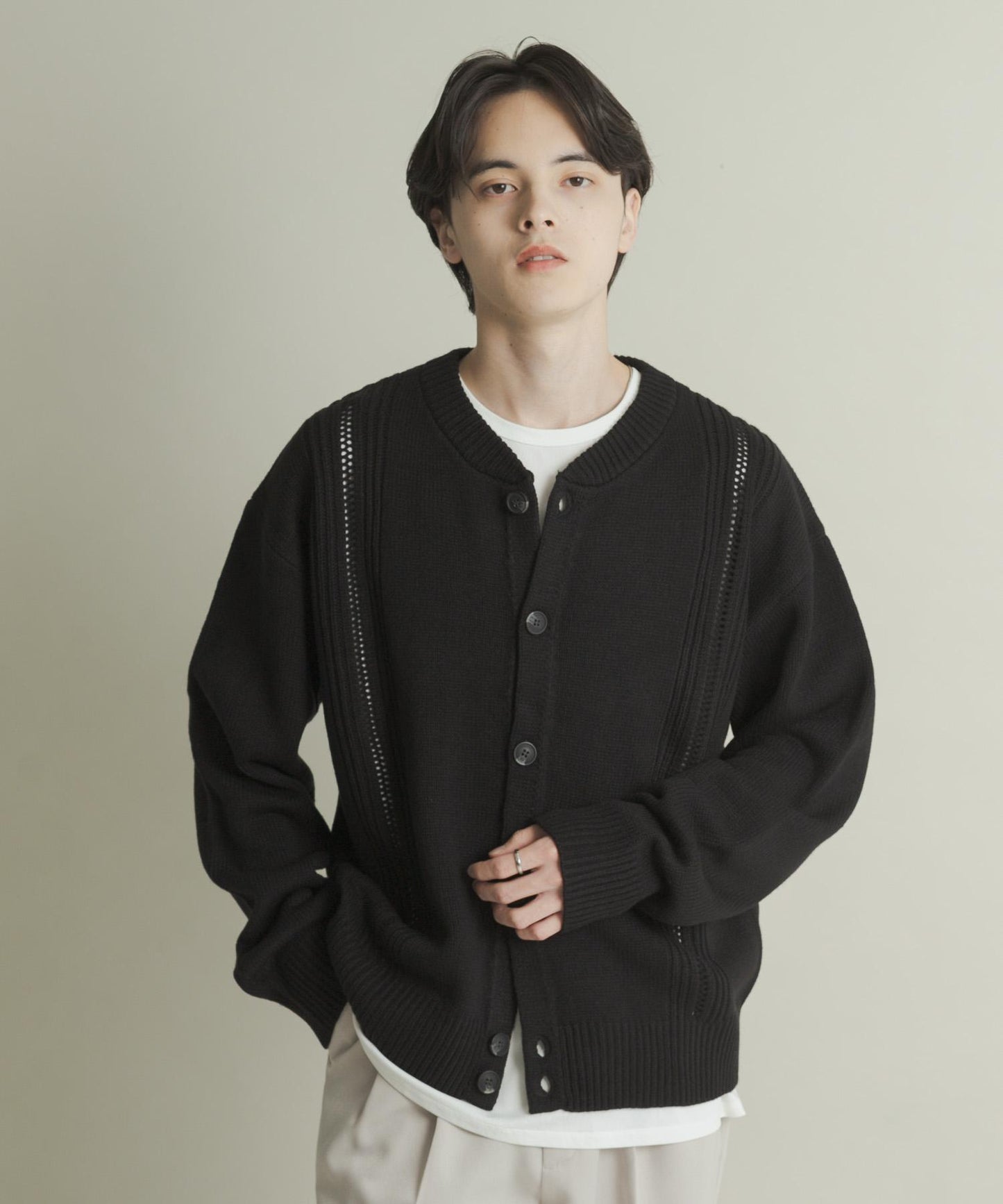 鏤空麻花針織開衫