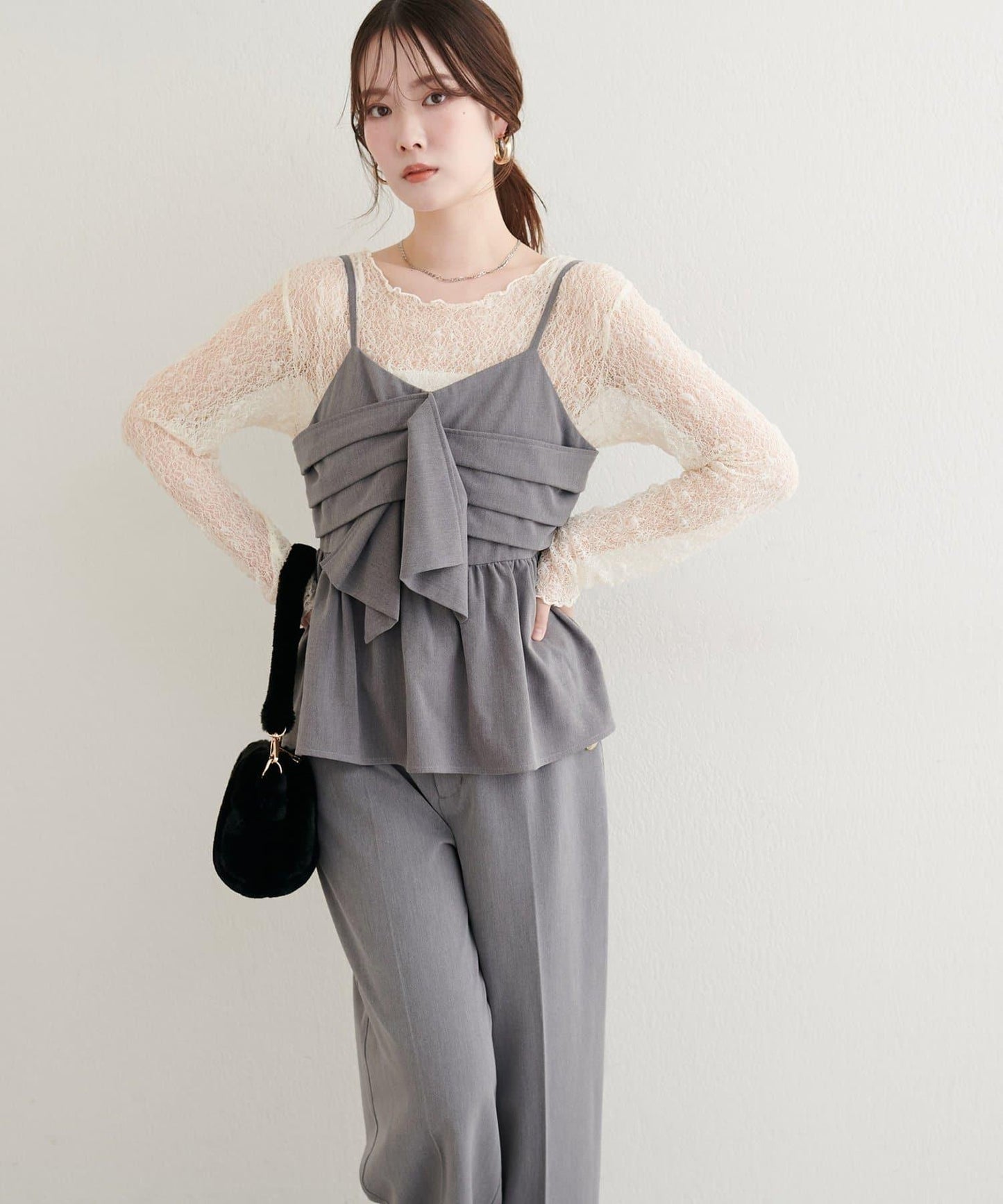 【套裝促銷】【PalClo限定】蝴蝶結吊帶背心&蕾絲波浪邊T恤套裝