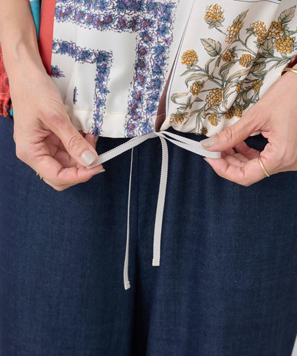 圍巾拼接印花針織衫