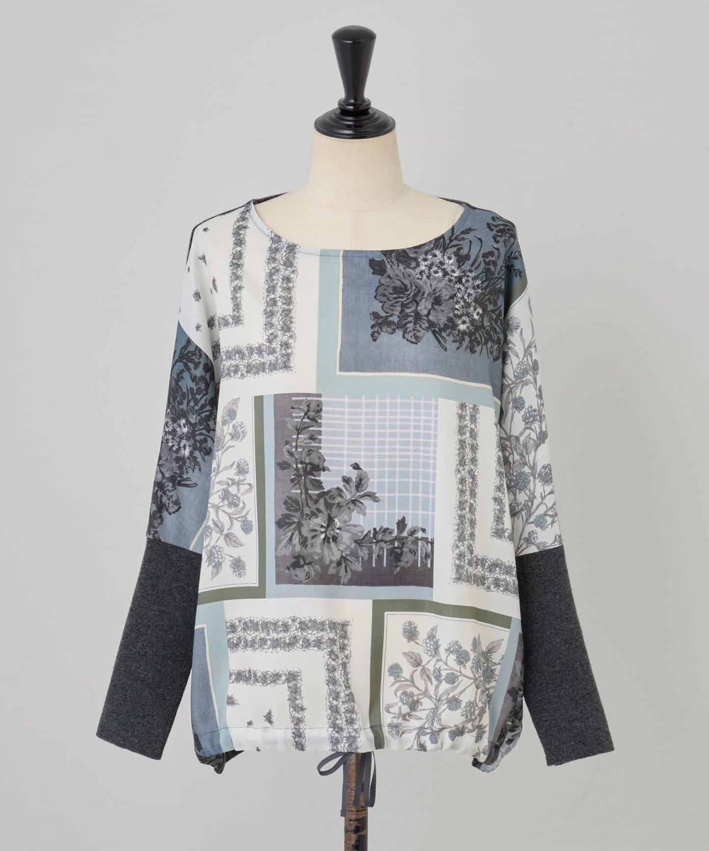 圍巾拼接印花針織衫