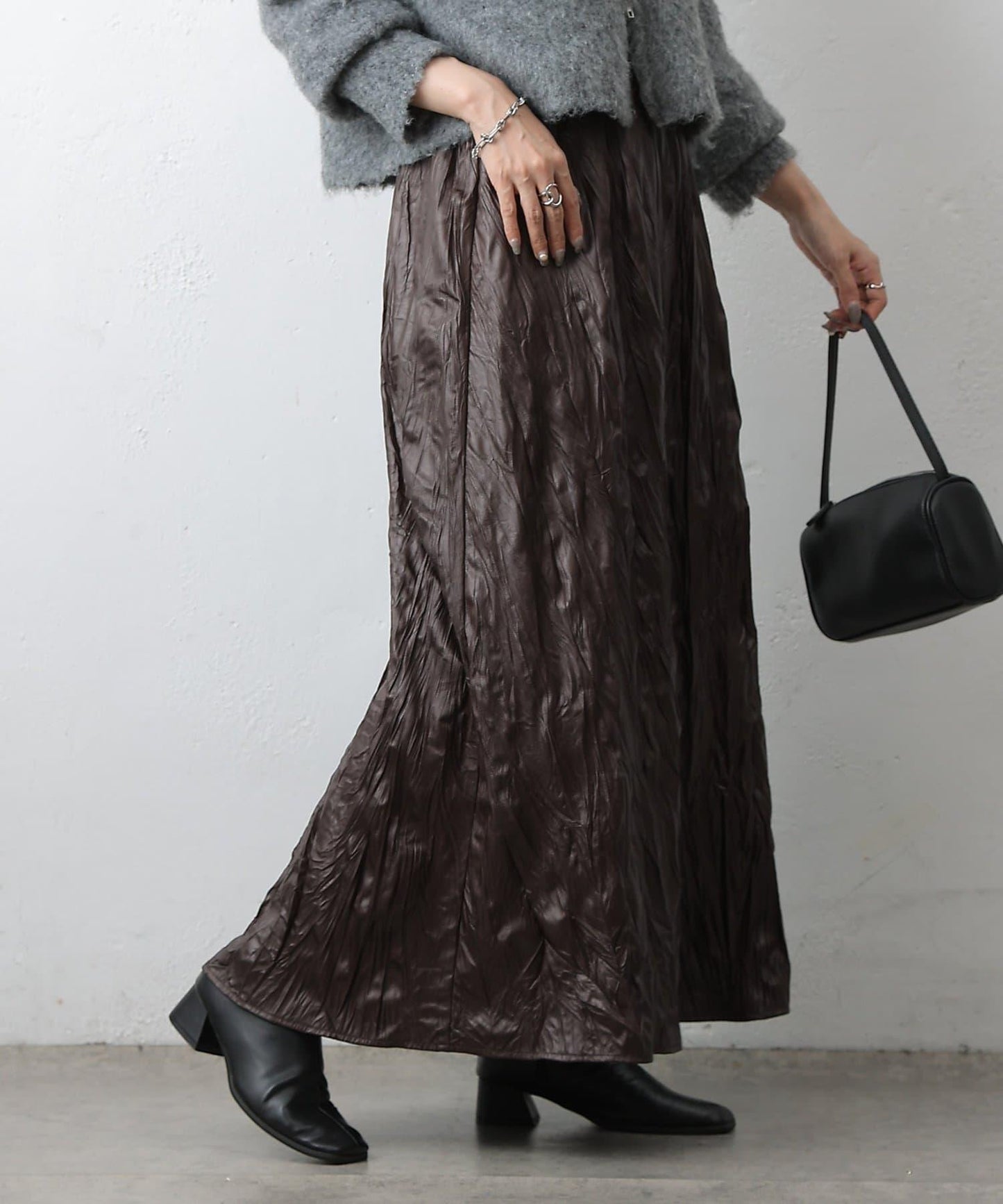 仿皮褶皺半身裙