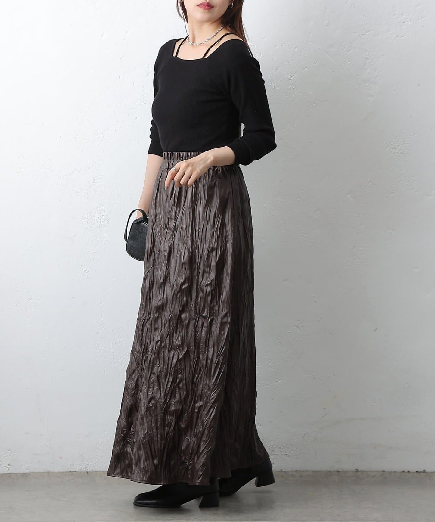 仿皮褶皺半身裙