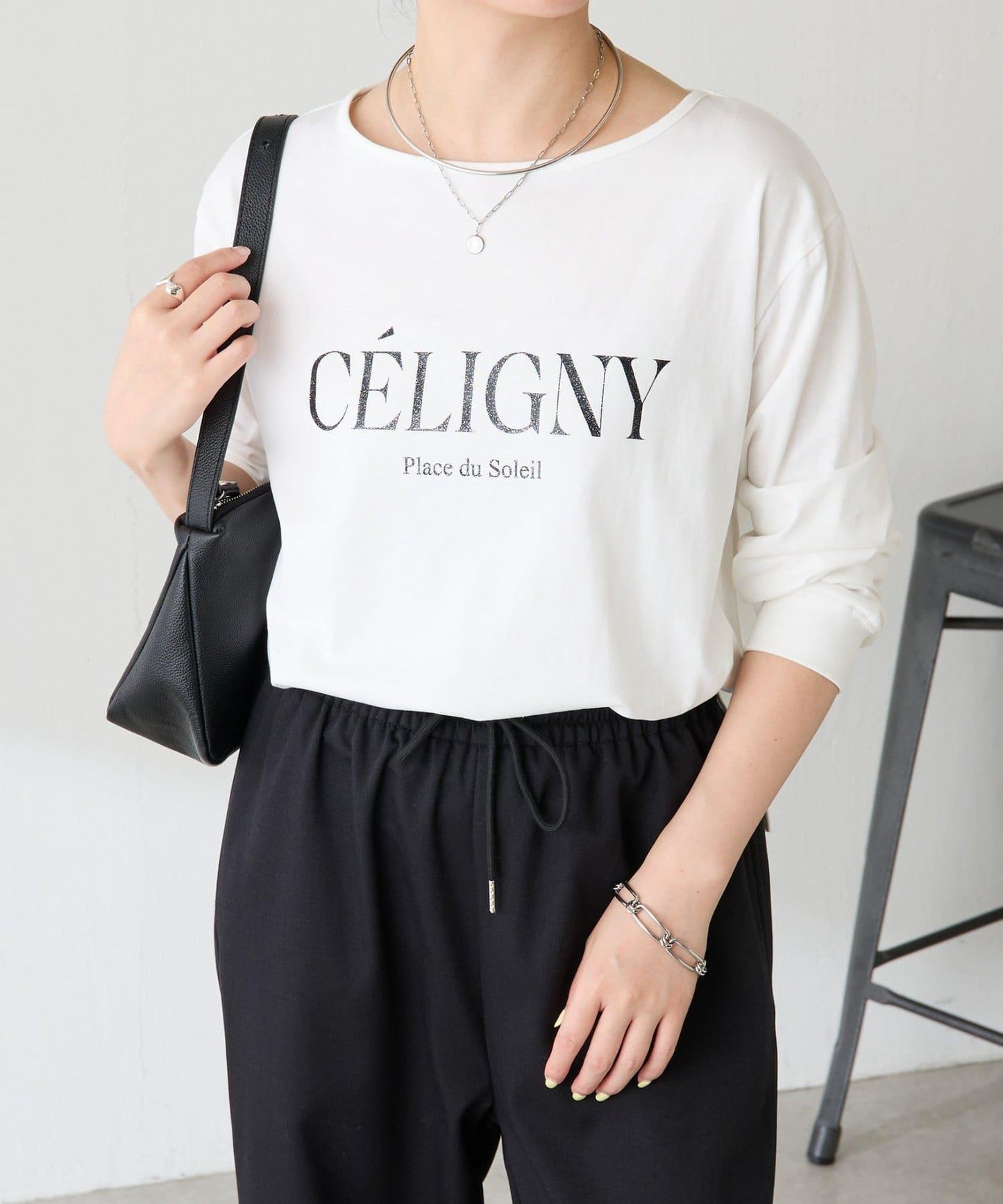 亮片字母長袖T恤/疊穿單品