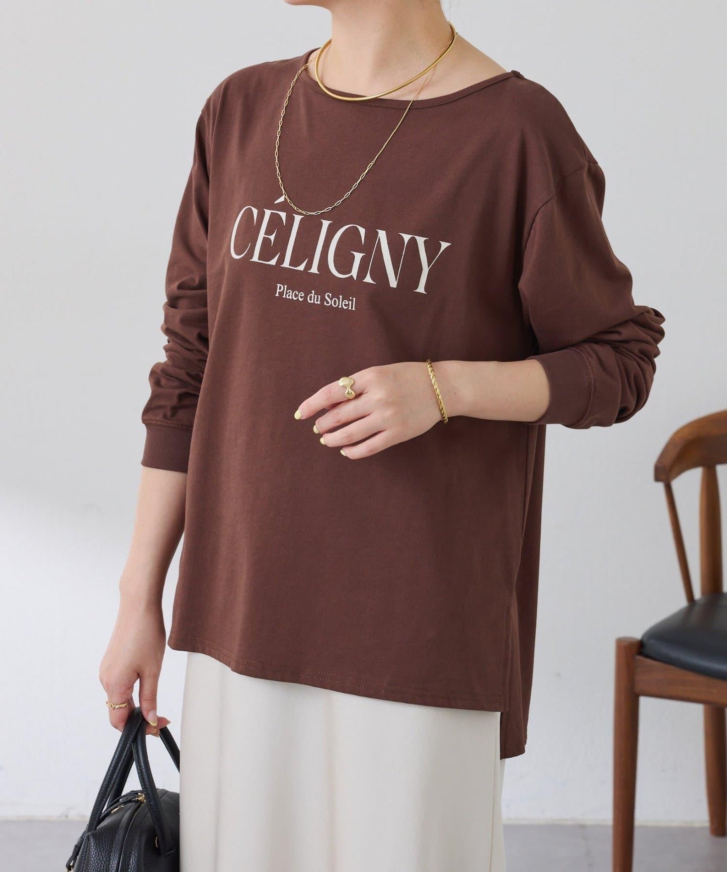 亮片字母長袖T恤/疊穿單品