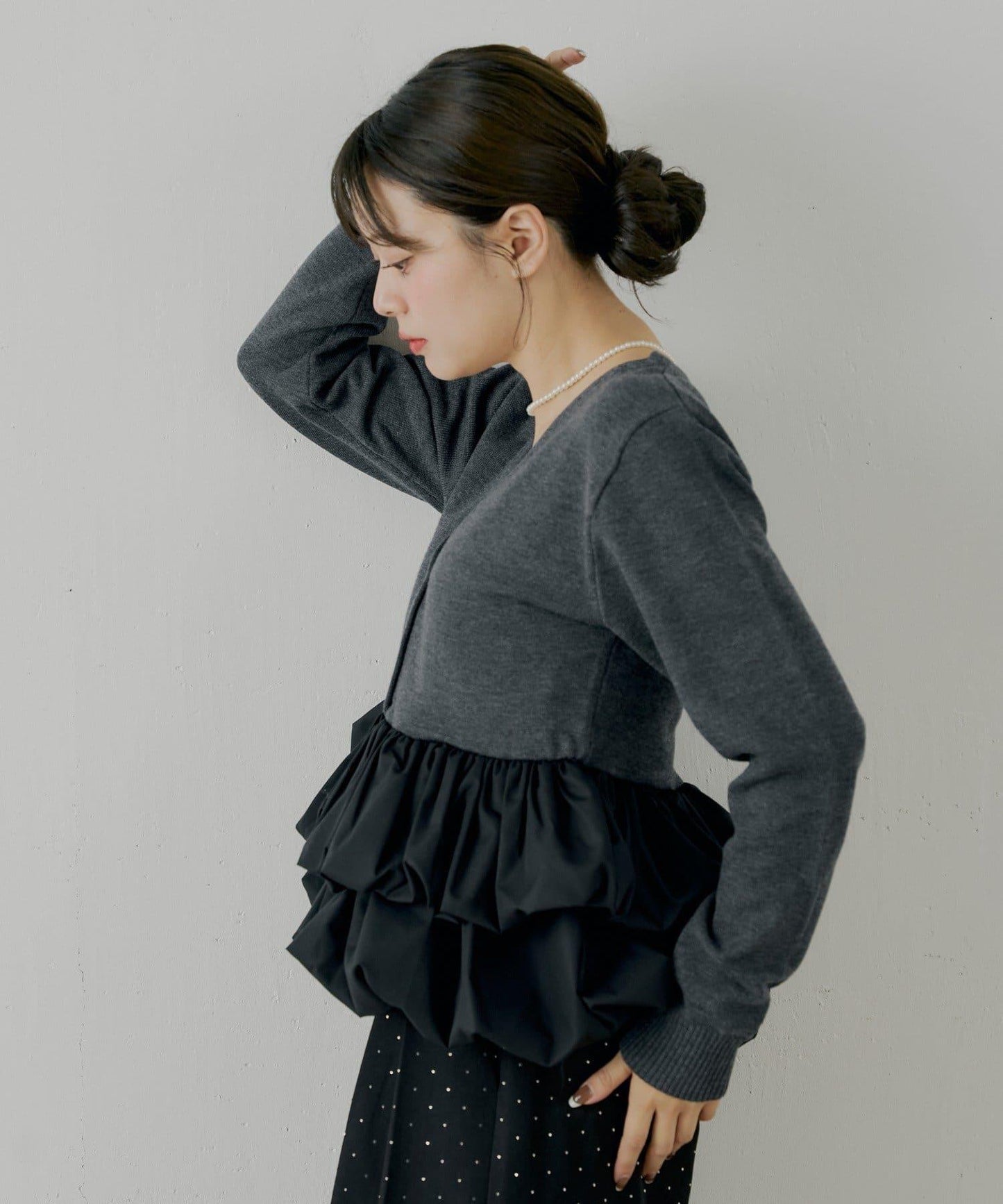 【SALON by Chico】荷葉邊拼接長款上衣