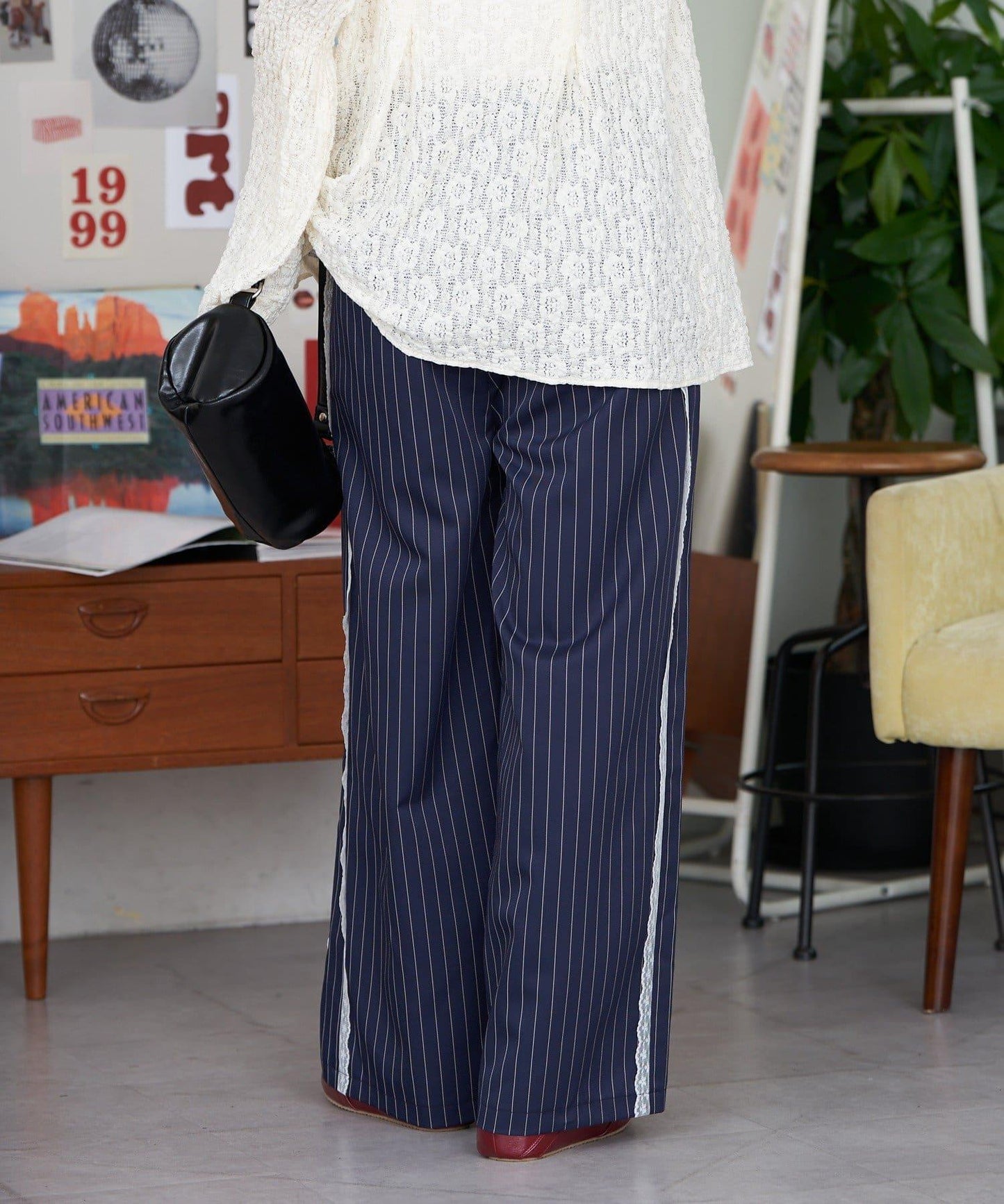 【neutral】細條紋蕾絲休閒西裝褲