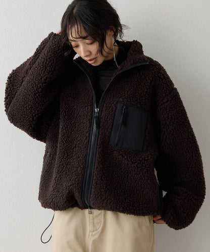 羊羔絨飛行員夾克