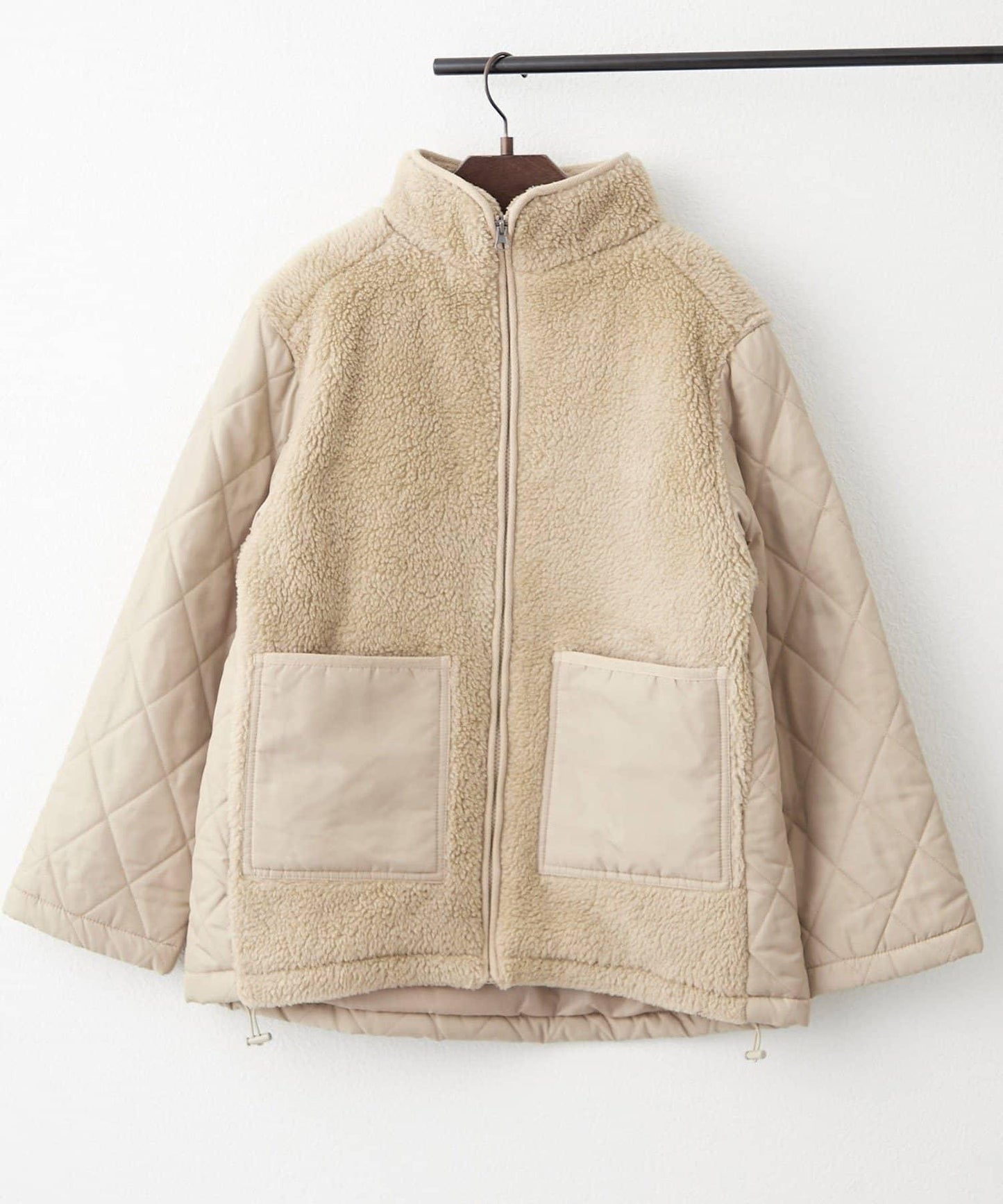 羊羔絨拼接絎縫立領夾克