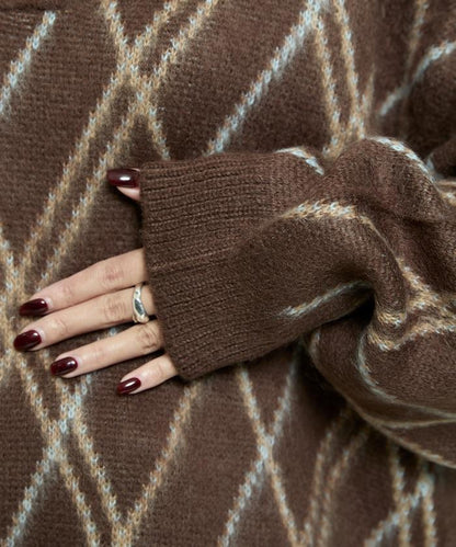 格紋仿馬海毛V領針織衫