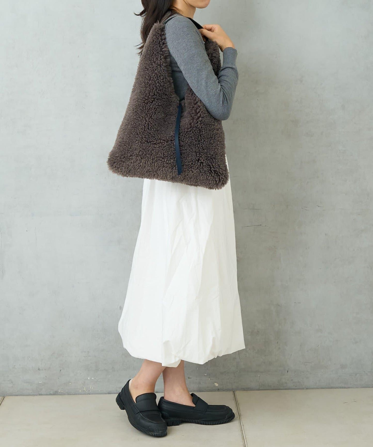 仿羊羔絨三角形包