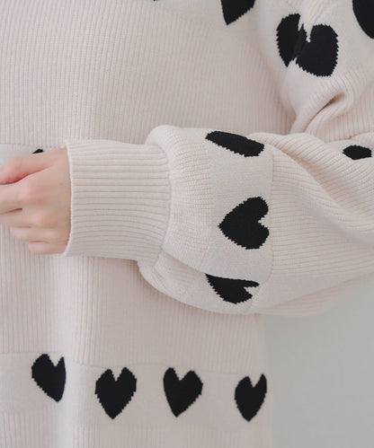 天鵝絨毛線寬鬆愛心針織衫