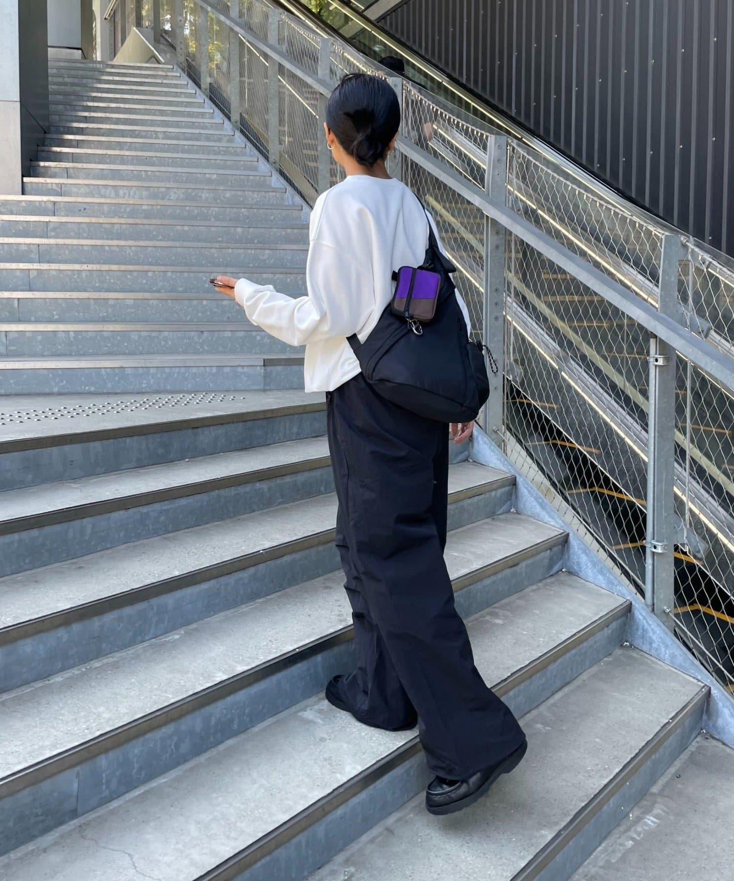 【LEI企畫 / 】防潑水多功能掛繩附收納包