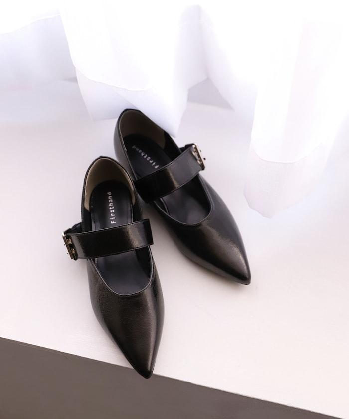 帶扣尖頭平底鞋（22.5～24.5cm尺碼可選）