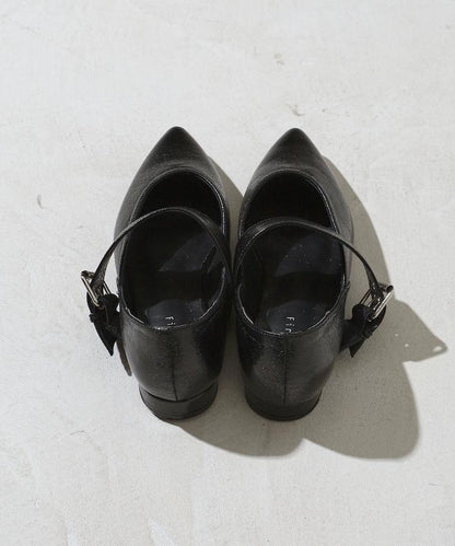 帶扣尖頭平底鞋（22.5～24.5cm尺碼可選）