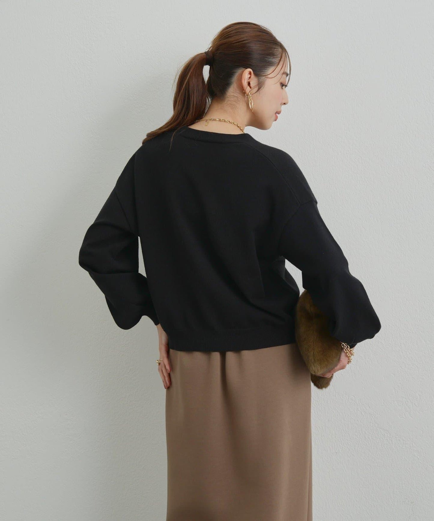 《さりげなく大人可愛い》雙珍珠紐扣短款開衫