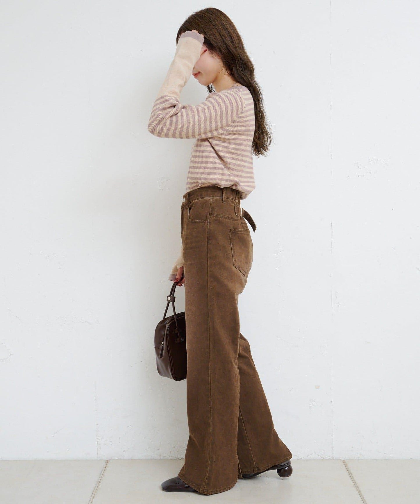 B條紋指洞針織上衣