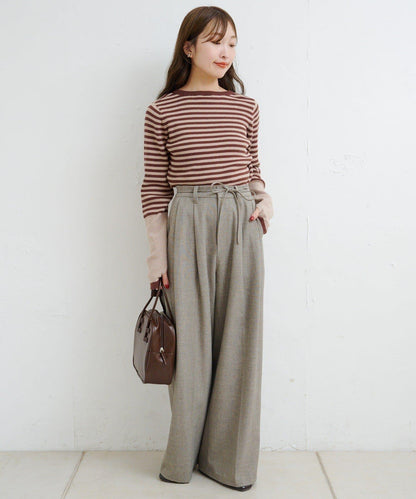 B條紋指洞針織上衣