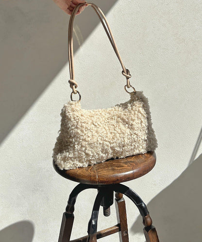 貴賓犬絨面單肩包