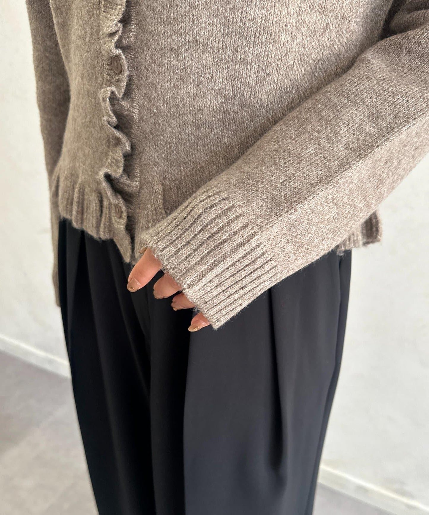 荷葉邊混色針織開衫