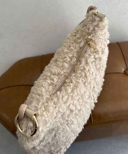 貴賓犬絨面單肩包