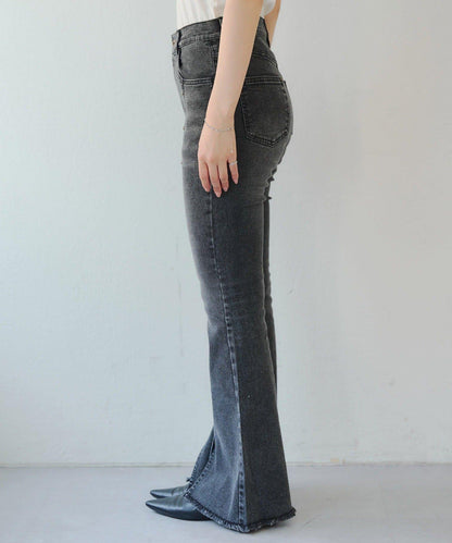 【2尺碼可選】鉚釘微喇牛仔褲