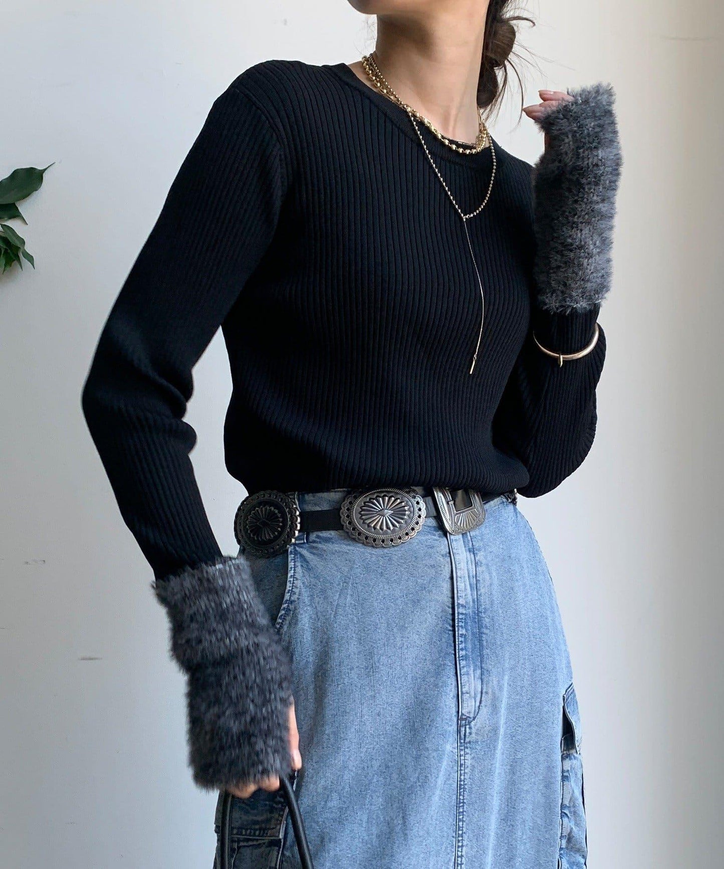 拼接長絨指洞羅紋針織衫