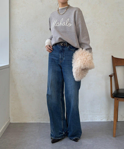 繡花字母針織上衣