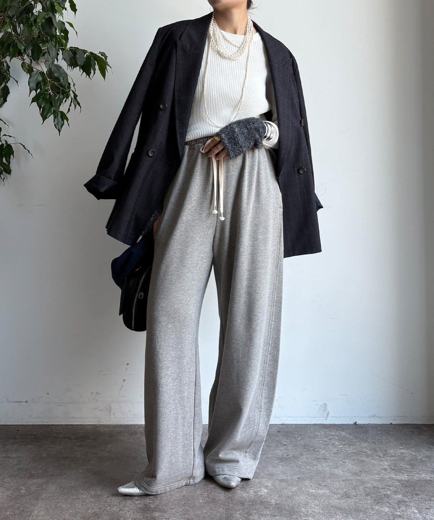 拼接長絨指洞羅紋針織衫