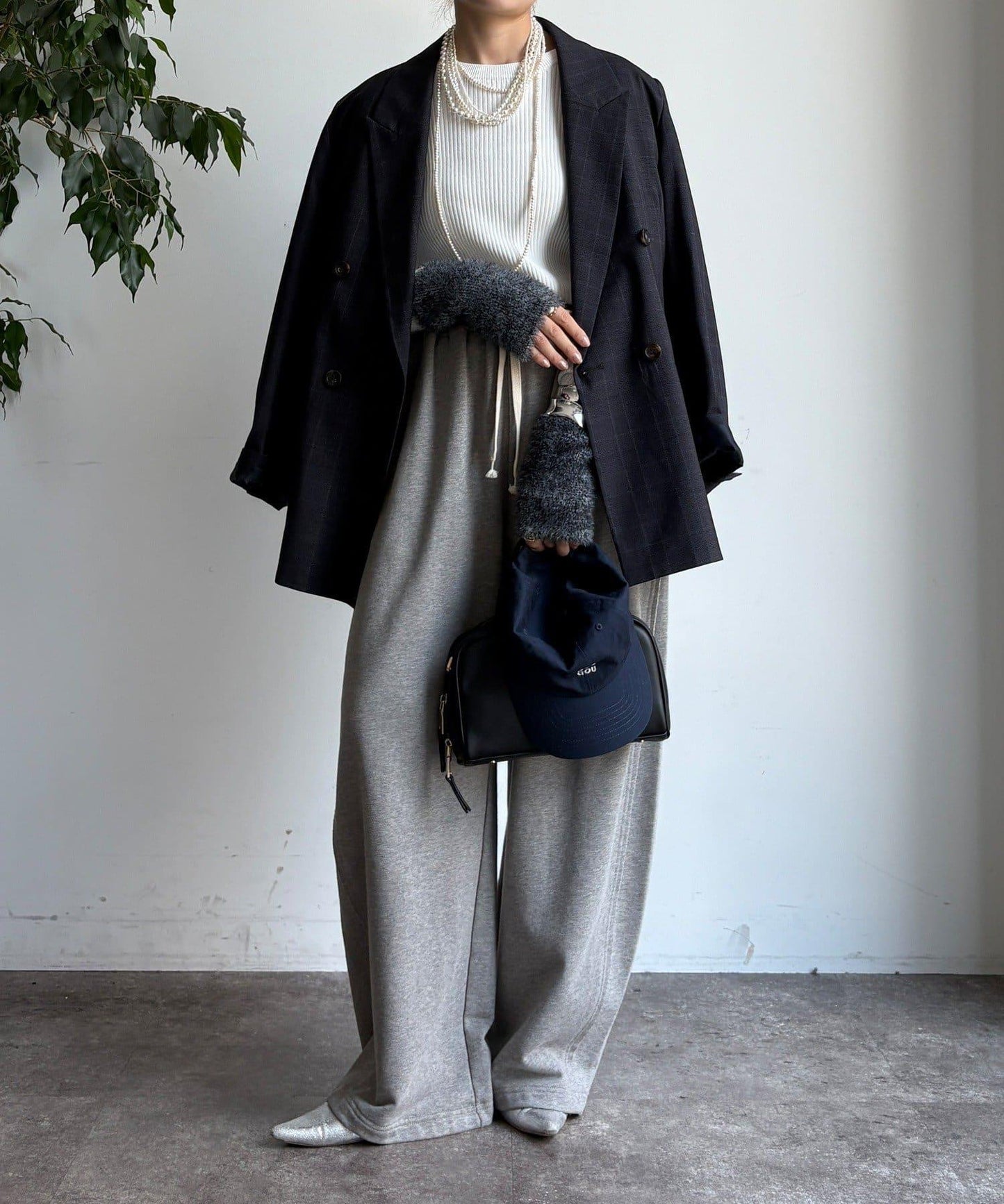 拼接長絨指洞羅紋針織衫