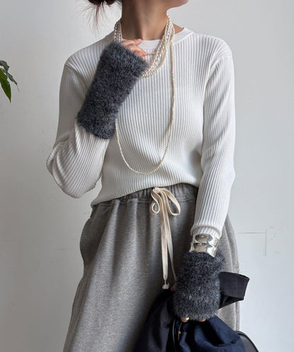 拼接長絨指洞羅紋針織衫