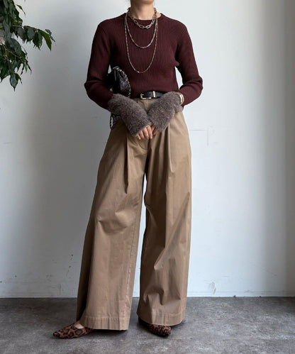 拼接長絨指洞羅紋針織衫