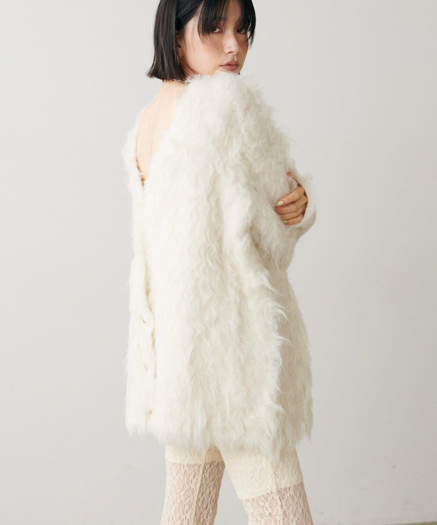 高貴起毛工藝針織大衣