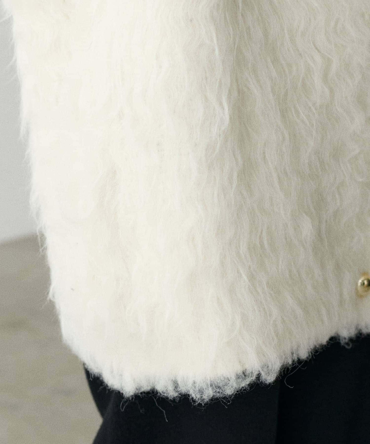 高貴起毛工藝針織大衣