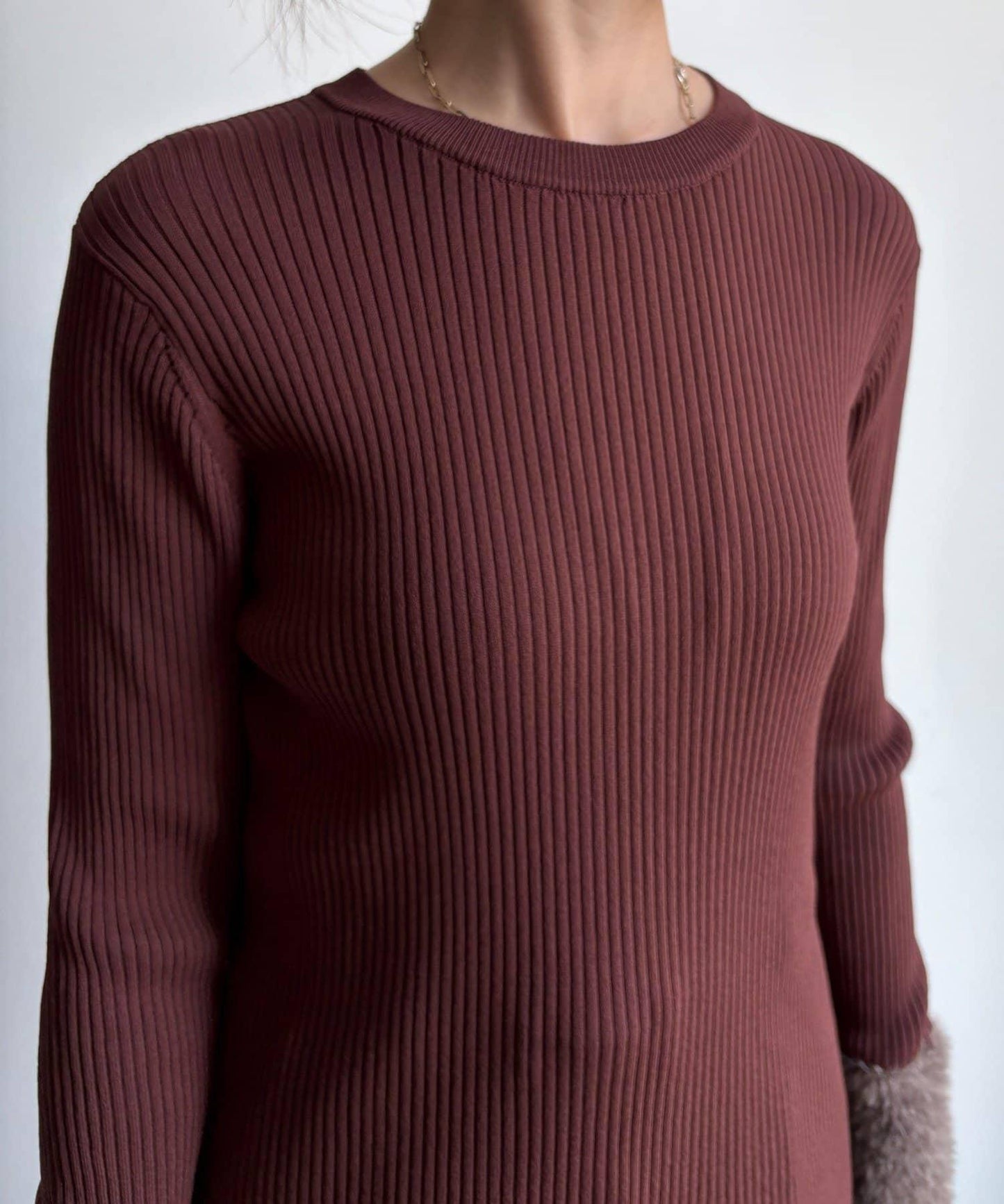 拼接長絨指洞羅紋針織衫