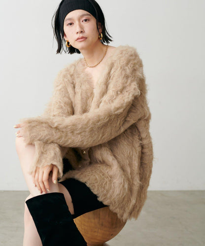 高貴起毛工藝針織大衣