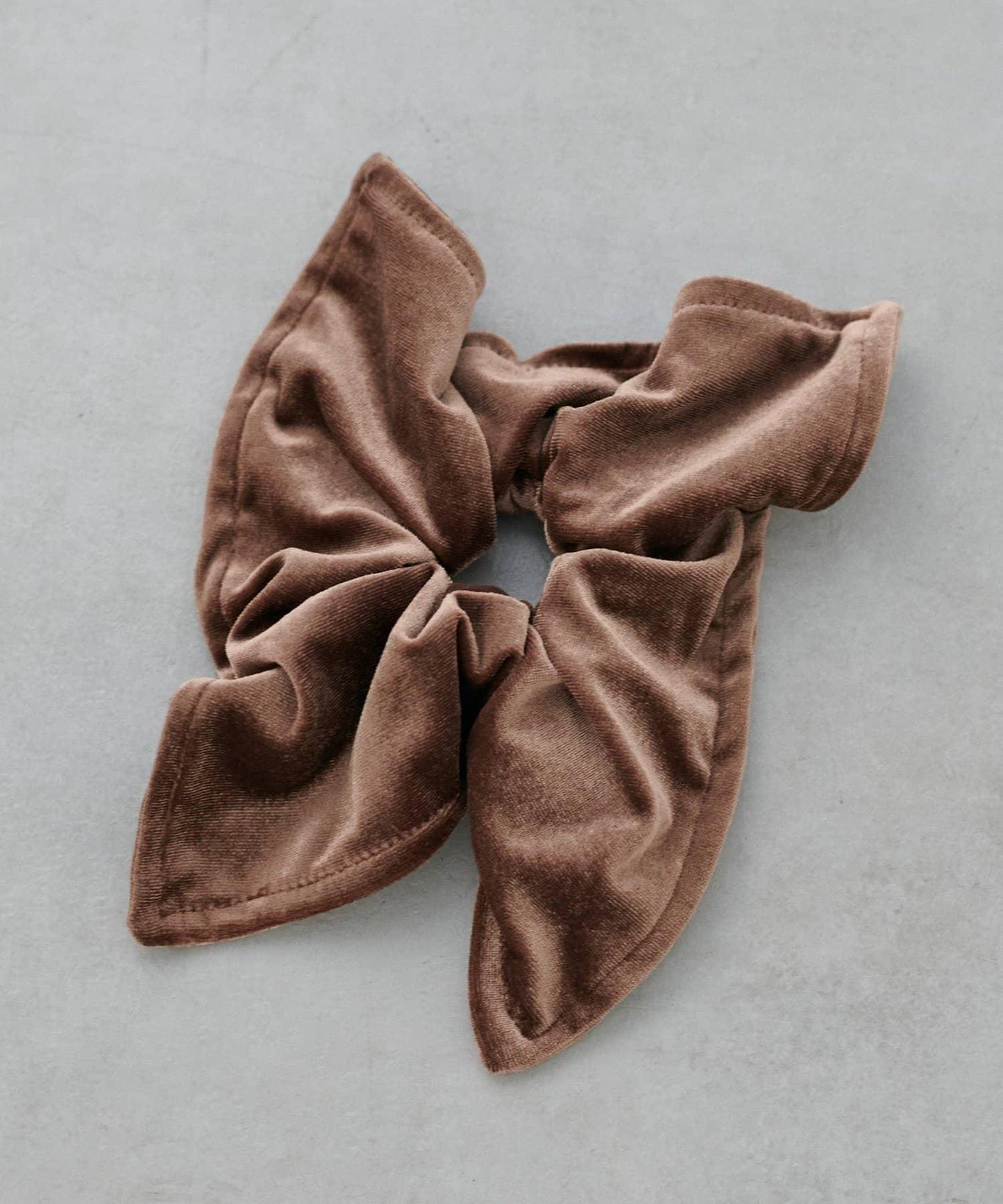 天鵝絨方形髮圈