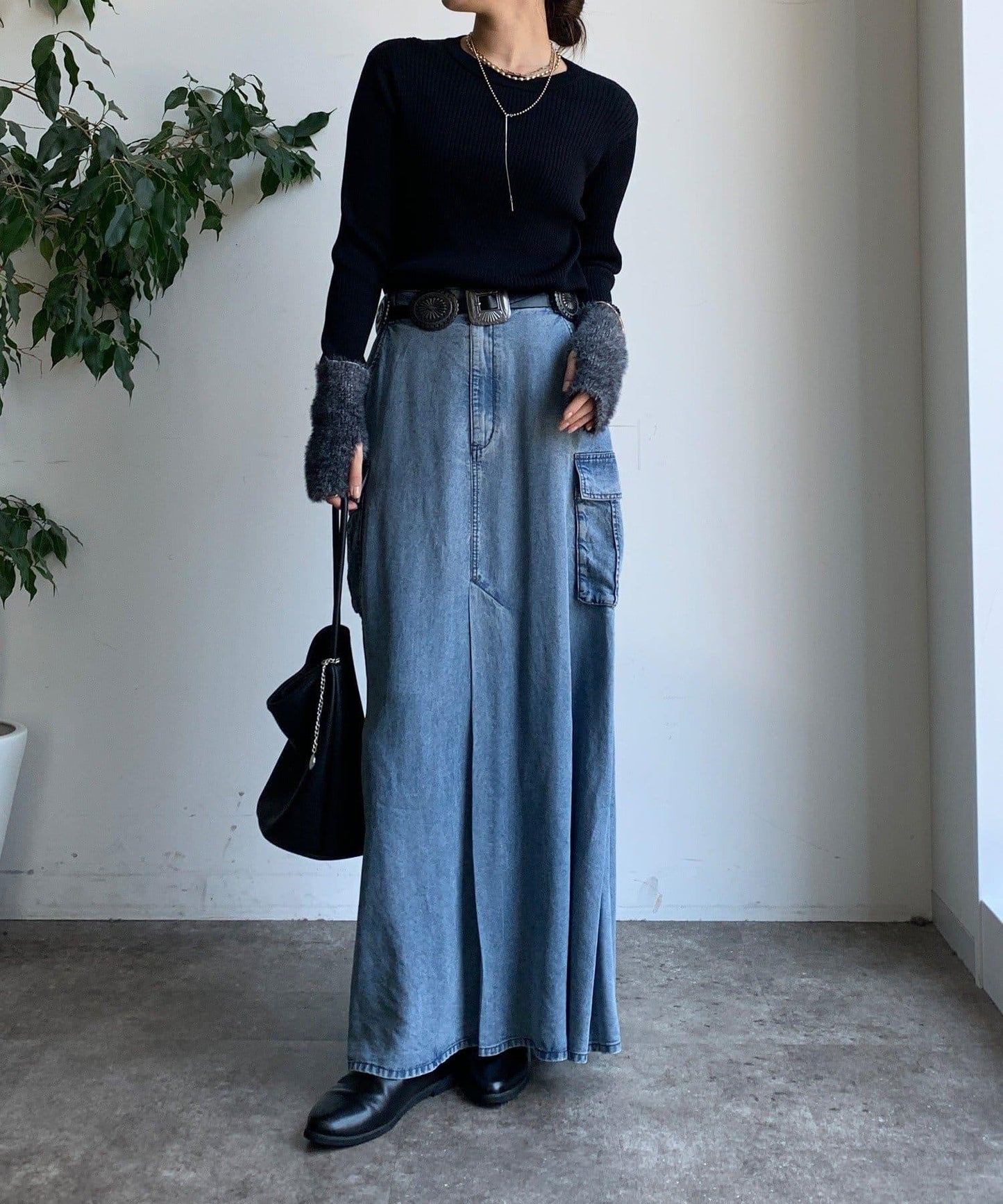 拼接長絨指洞羅紋針織衫