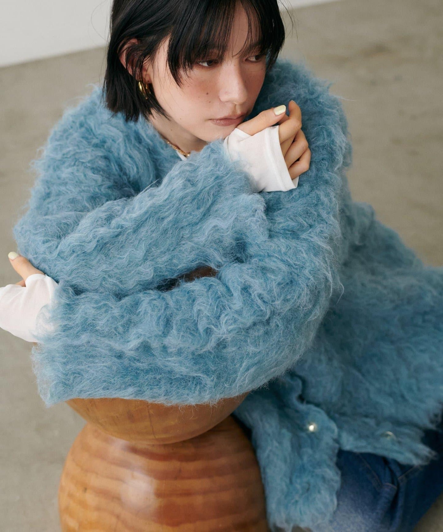 高貴起毛工藝針織大衣