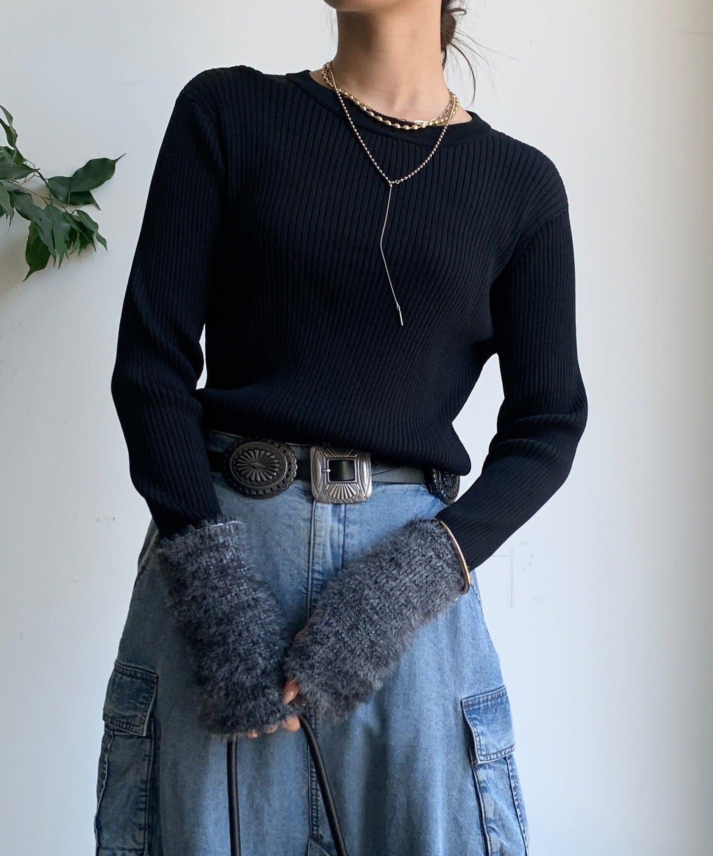 拼接長絨指洞羅紋針織衫